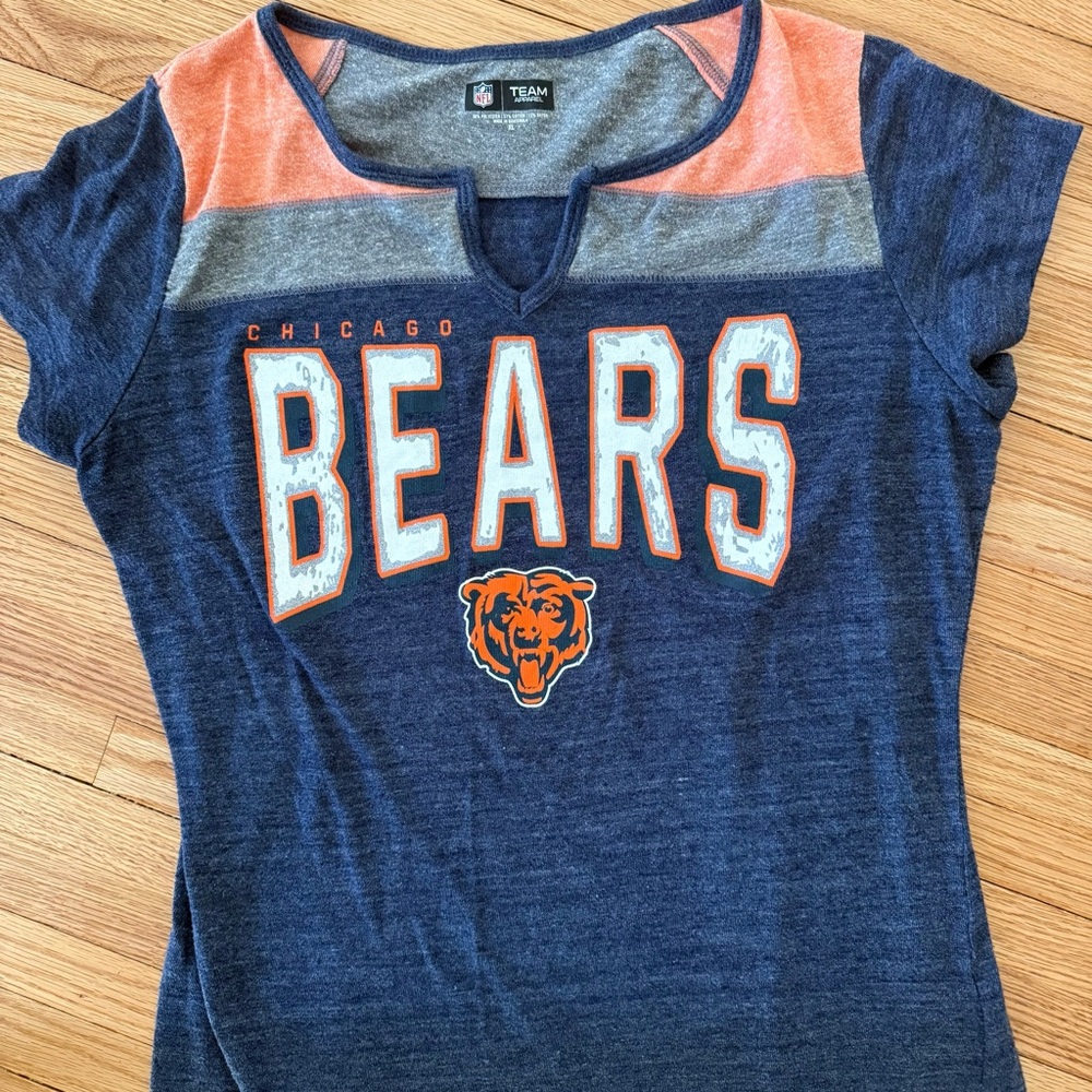 NFL Apparel Chicago Bears Navy, Orange & gray Tee WOMENS size XL